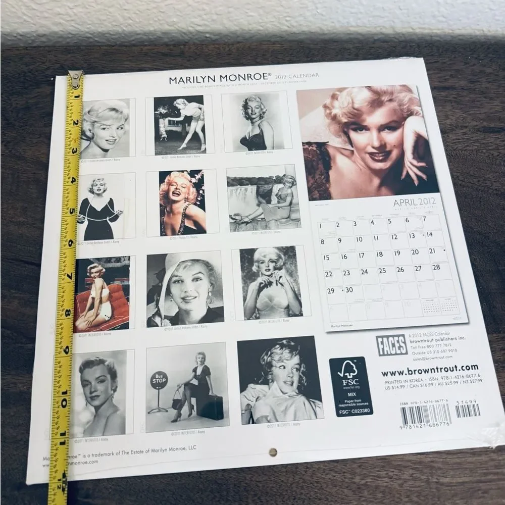 Marilyn Monroe 2012 Wall Hanging Calendar